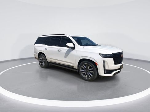 Used 2024 Cadillac Escalade Sport w/ Touring Package AWD/4WD image 2
