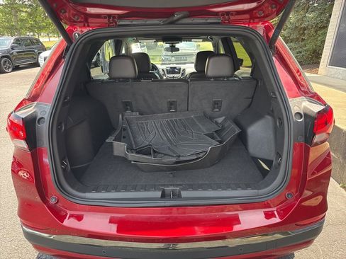 Used 2023 Chevrolet Equinox RS w/ RS Leather Package image 51