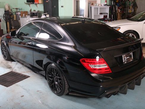 Used 2013 Mercedes-Benz C 63 AMG Coupe w/ Multimedia Pkg image 25