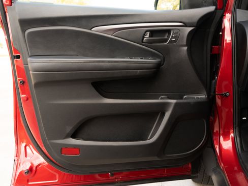 Certified 2022 Honda Passport EX-L image 37