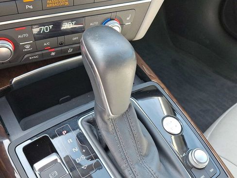 Used 2017 Audi A6 3.0T Premium Plus w/ Driver Assistance Package AWD/4WD image 18
