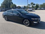 Used 2022 Chevrolet Malibu LT image 2
