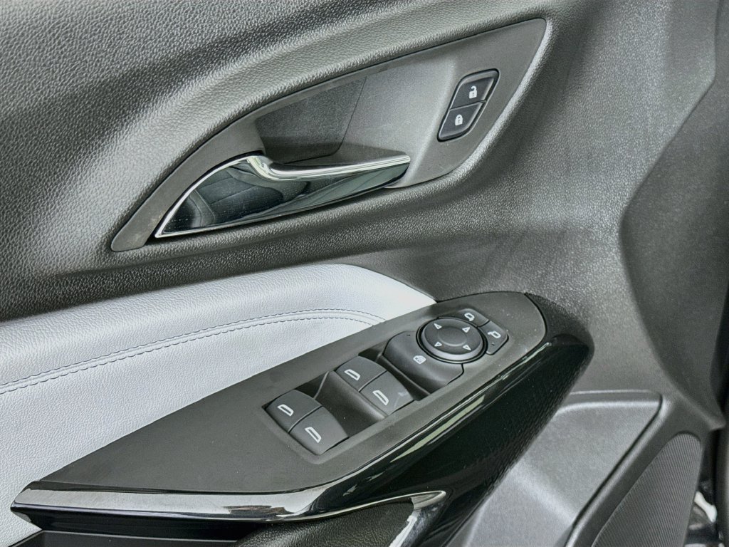 New 2026 Chevrolet Trax LT FWD image 19