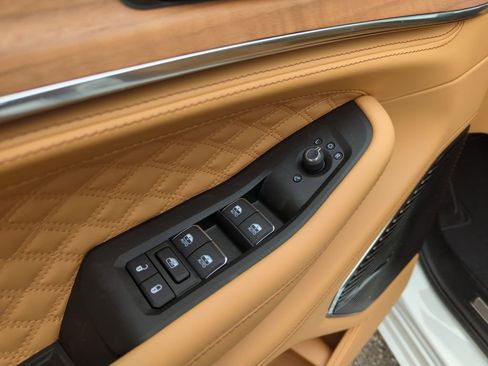 New 2026 Jeep Grand Cherokee L Summit w/ Advanced Protech Group IV image 19