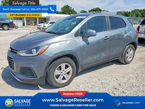 Used 2019 Chevrolet Trax LT w/ LT Convenience Package FWD image 1