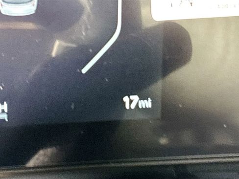 New 2026 Kia Carnival SX image 14