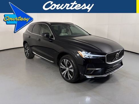Used 2022 Volvo XC60 B6 Inscription w/ Advanced Package image 1