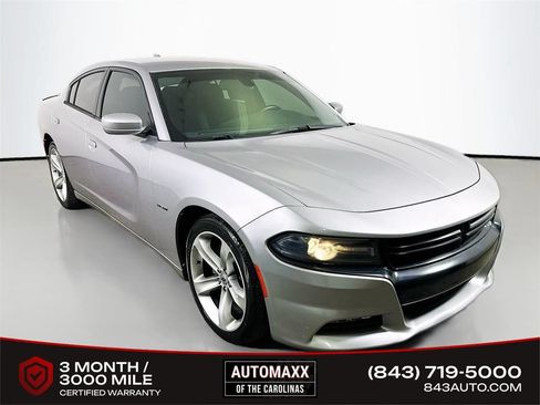Used 2017 Dodge Charger R/T RWD image 1