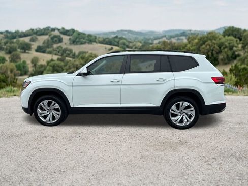 Used 2021 Volkswagen Atlas SE w/ Panoramic Sunroof Package FWD image 10