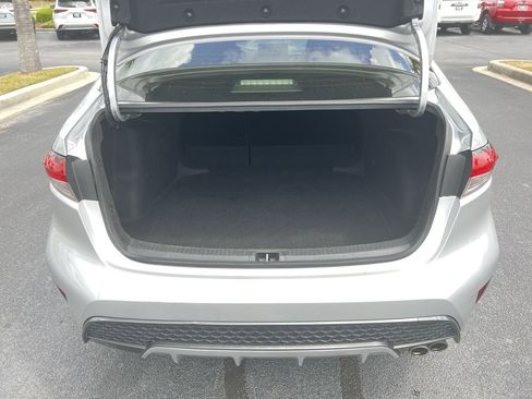 Used 2020 Toyota Corolla SE image 31