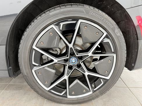 Used 2023 BMW iX xDrive50 w/ Premium Package AWD/4WD image 36