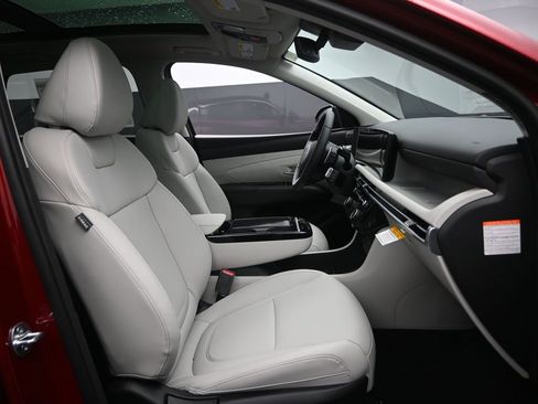 New 2025 Hyundai Tucson SEL image 32