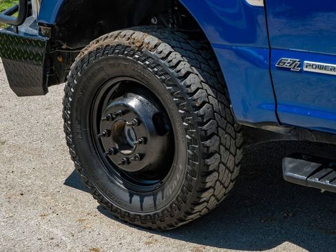Used 2022 Ford F350 XL w/ Power Equipment Group AWD/4WD image 61