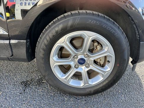 Used 2019 Ford EcoSport SE w/ SE Convenience Package image 26