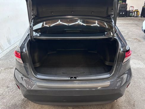 Used 2024 Toyota Corolla LE FWD image 19