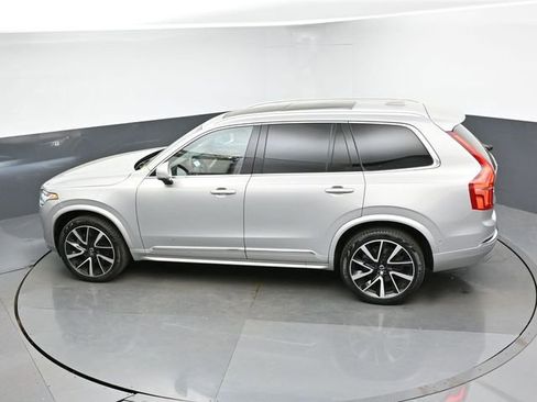 Used 2023 Volvo XC90 B6 Plus image 20