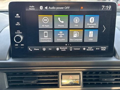 Certified 2025 Honda Pilot TrailSport image 30
