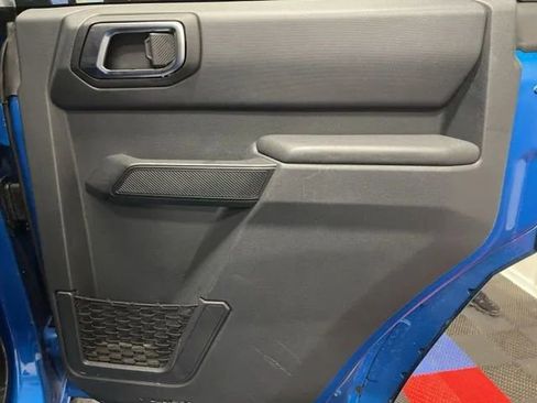 Used 2025 Ford Bronco Big Bend image 16