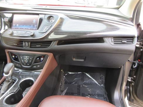 Used 2017 Buick Envision Essence image 34