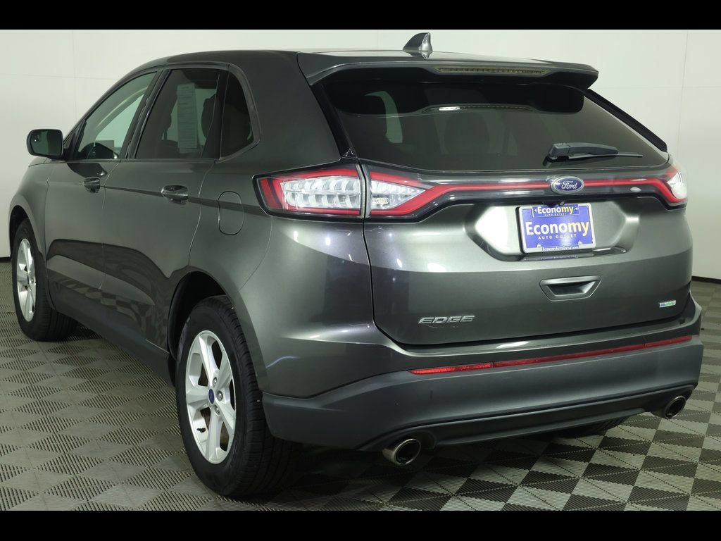 Used 2016 Ford Edge SE FWD image 12