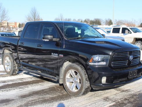 Used 2017 RAM 1500 Sport w/ Convenience Group image 8