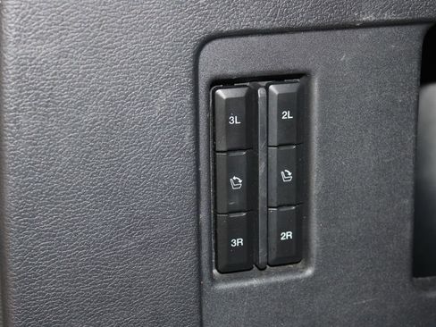 Used 2024 Ford Expedition Max Limited image 33