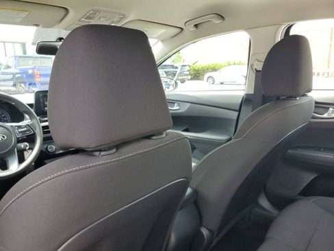 Used 2020 Kia Forte Sedan FWD image 8