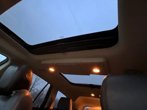 Used 2013 Buick Enclave Premium w/ Trailering Provision Package image 5