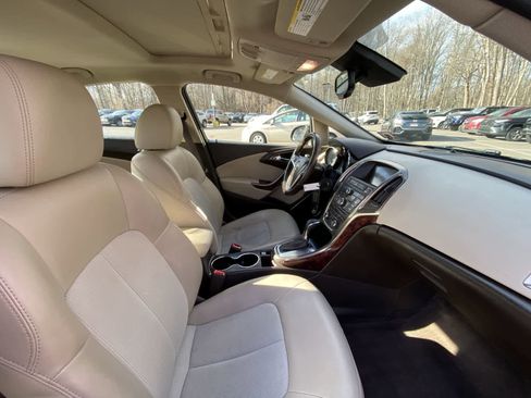 Used 2012 Buick Verano Convenience image 28