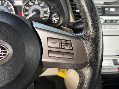 Used 2010 Subaru Legacy 2.5i Limited AWD/4WD image 19