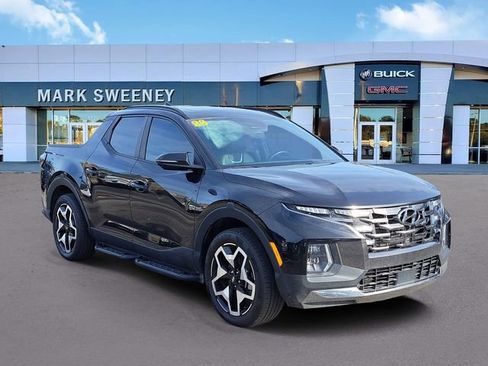 Used 2023 Hyundai Santa Cruz Limited image 3