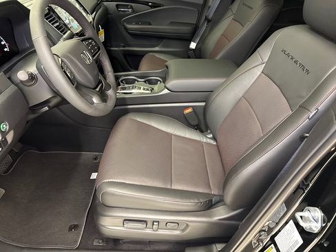 New 2026 Honda Ridgeline Black Edition image 18