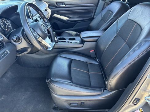 Certified 2022 Nissan Altima 2.5 SR AWD/4WD image 20