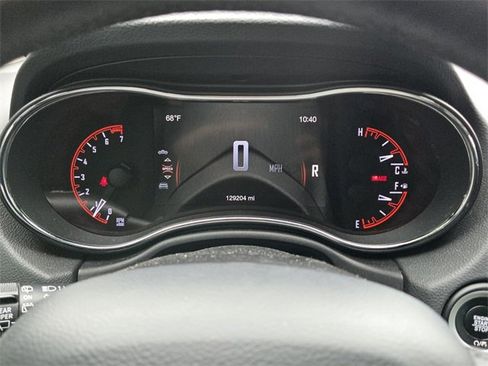 Used 2016 Dodge Durango Limited w/ Nav & Power Liftgate Group image 22