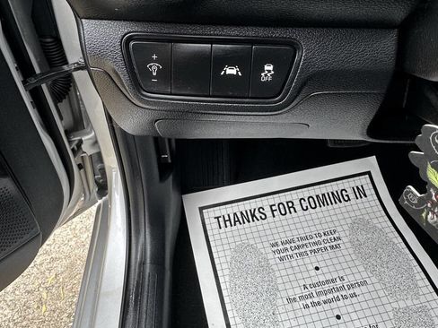 Used 2019 Kia Forte LXS image 10