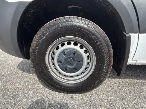 Used 2021 Mercedes-Benz Sprinter 3500 image 27