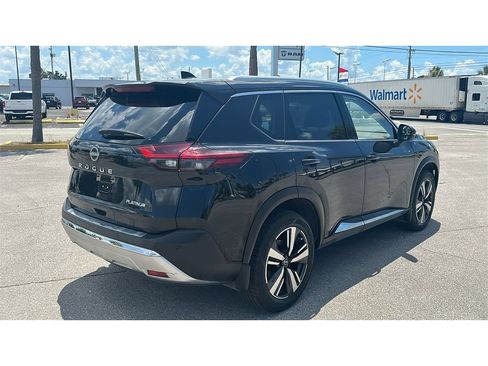 Used 2022 Nissan Rogue Platinum w/ Head-Up Display Package FWD image 6