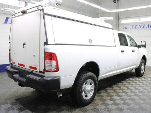 Used 2023 RAM 3500 Tradesman w/ Convenience Group AWD/4WD image 6