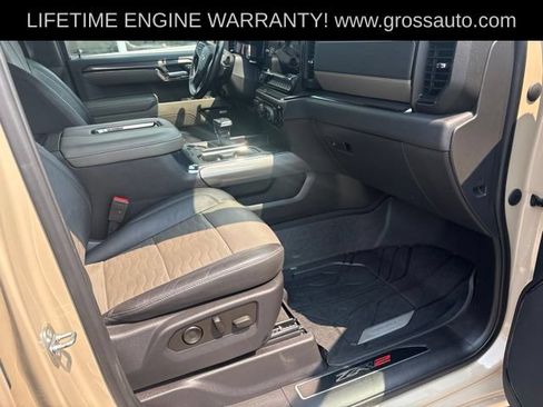 Used 2022 Chevrolet Silverado 1500 ZR2 w/ Technology Package AWD/4WD image 36