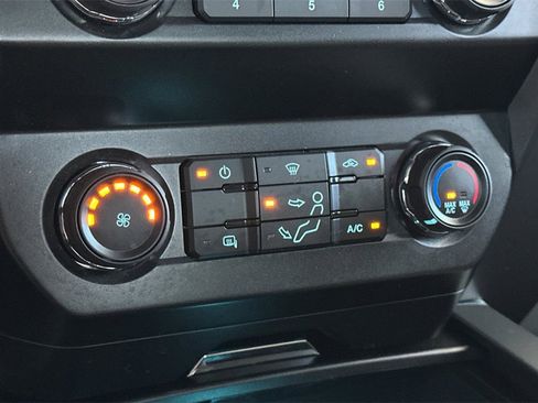 Used 2022 Ford F350 XLT image 21