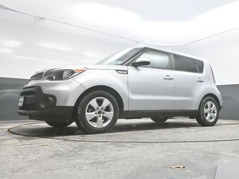 Used 2019 Kia Soul image 30