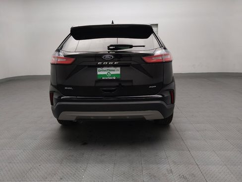 Used 2024 Ford Edge SEL image 7