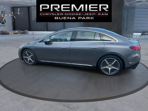 Used 2023 Mercedes-Benz EQE 500 4MATIC Sedan w/ Exclusive Trim Package image 5