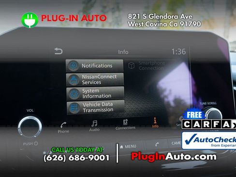 Used 2025 Nissan Pathfinder SV FWD image 30