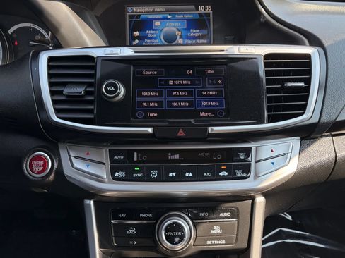 Used 2015 Honda Accord Touring image 27