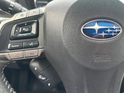 Used 2015 Subaru Crosstrek 2.0i Limited AWD/4WD image 19