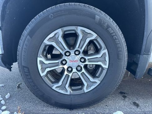 Used 2022 GMC Sierra 1500 SLT w/ SLT Convenience Package image 8