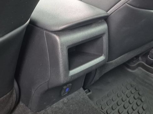 Used 2022 Toyota Camry SE FWD image 22