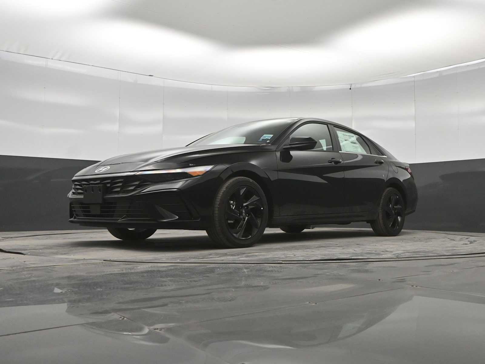 New 2026 Hyundai Elantra SEL Sport Premium FWD image 33