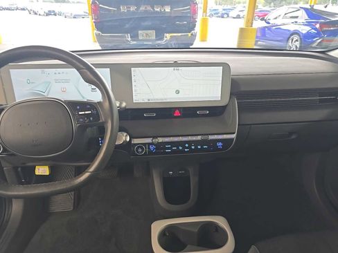 Used 2024 Hyundai Ioniq 5 SEL RWD image 5